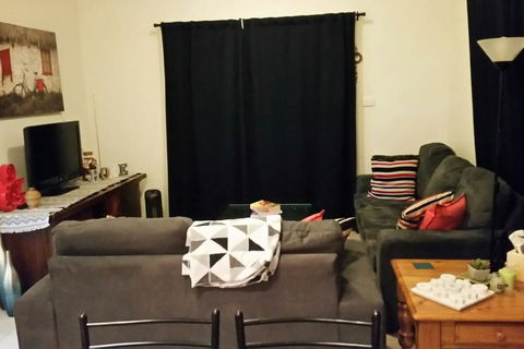 Self-contained Private 2 Bedroom Apartment - Grafton Accommodation 2