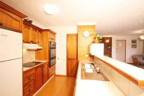 Sha Na Na Unit 6, 75 Edmund Street - Grafton Accommodation 2