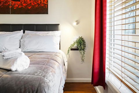 Short Stays Gippsland Trafalgar - Grafton Accommodation 0