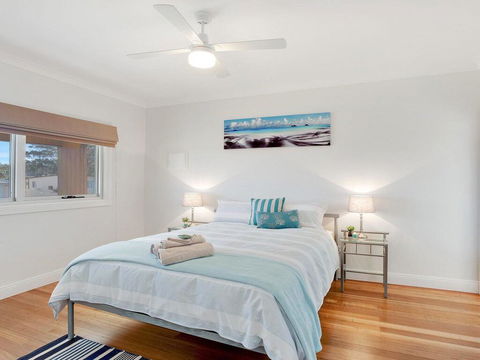 Sienna By The Sea - Spacious Coastal Getaway - Grafton Accommodation 3