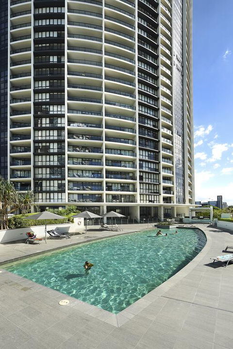Sierra Grand Broadbeach - Grafton Accommodation 3