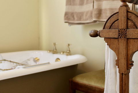 Silver Birch B&B - Grafton Accommodation 1