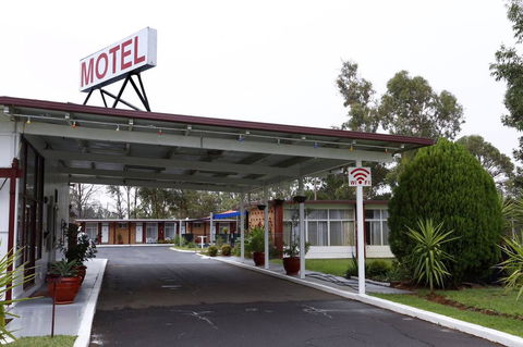 Silver Oaks Motel - Grafton Accommodation 1