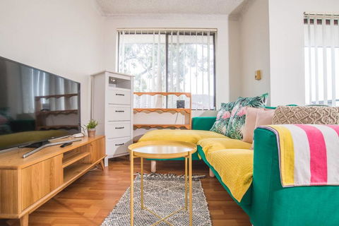 SIMPLE COMFORT! 2bed1bath Unit In Meadowbank - Grafton Accommodation 2