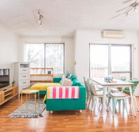 SIMPLE COMFORT 2bed1bath Unit in Meadowbank - Grafton Accommodation