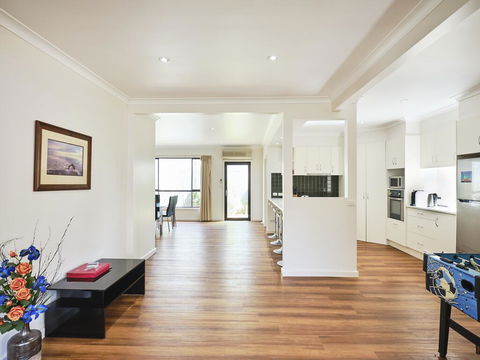 Skymirror Villa - Grafton Accommodation 0
