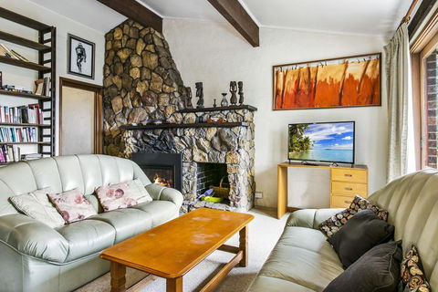Solitary View - Grafton Accommodation 1