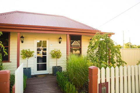 Sovereign Hideaway - Grafton Accommodation 1