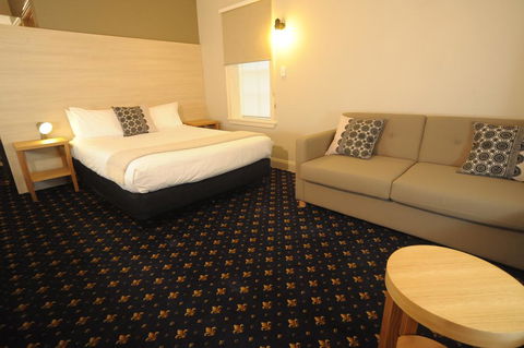 Sovereign Hill Hotel - Grafton Accommodation 2