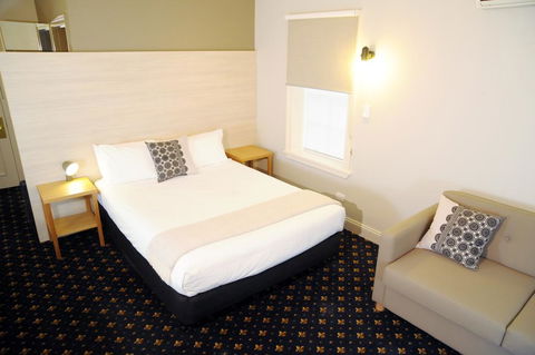 Sovereign Hill Hotel - Grafton Accommodation 1