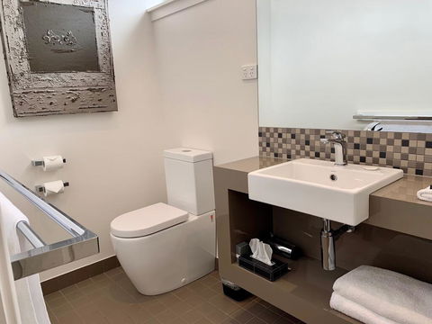 Sovereign Park Motor Inn - Grafton Accommodation 3