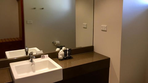 Sovereign Resort Hotel - Grafton Accommodation 1