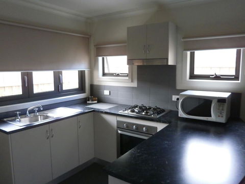 Sovereign Views Apartments - Grafton Accommodation 3