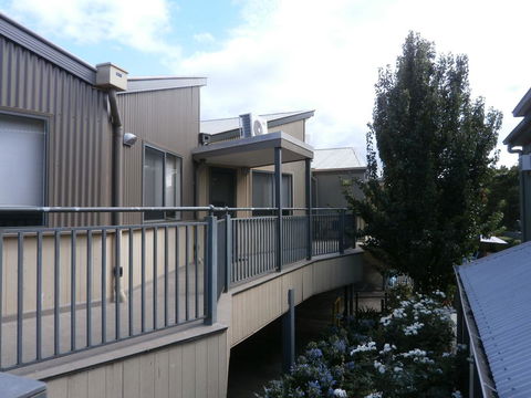 Sovereign Views Apartments - Grafton Accommodation 1