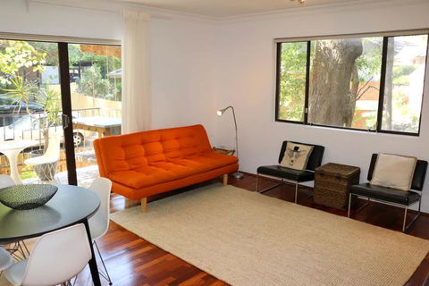 Spacious Apartment In Lane Cove Near CBD - Grafton Accommodation 0