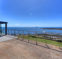 Stanley View Beach House - Grafton Accommodation