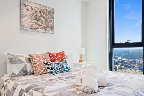 Studio# On EQ Tower - Grafton Accommodation 2