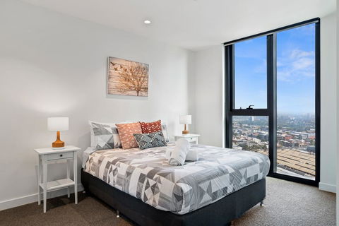 Studio# On EQ Tower - Grafton Accommodation 3
