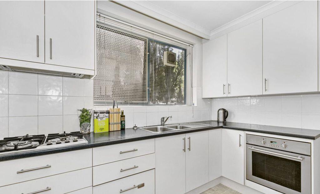 St Kilda VIC Grafton Accommodation