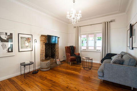 Stunning Mountain Getaway Leura- 3 BRM 1.5 Bath - Grafton Accommodation 3