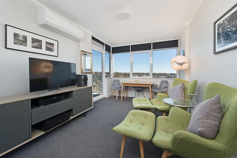 Stunning Ocean View Apartment !!! - Grafton Accommodation 1