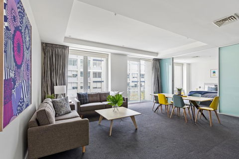 Stunning, Central Huge CBD Pad, Free WiFi, Netflix - Grafton Accommodation 1