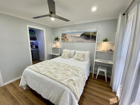 STYLISH UNIT - CLOSE TO DREAMWORLD - Grafton Accommodation 1