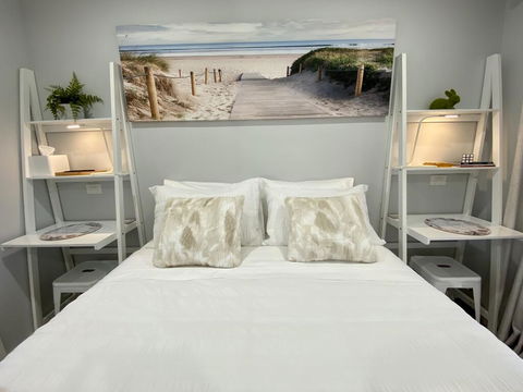STYLISH UNIT - CLOSE TO DREAMWORLD - Grafton Accommodation 2