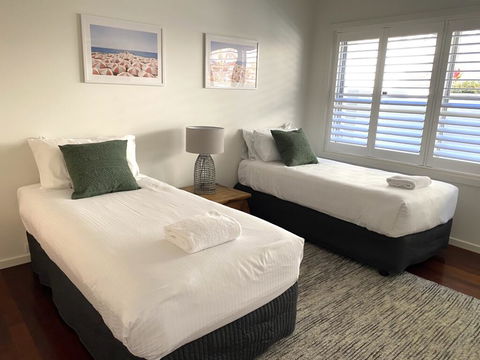 Sundecks - Grafton Accommodation 2