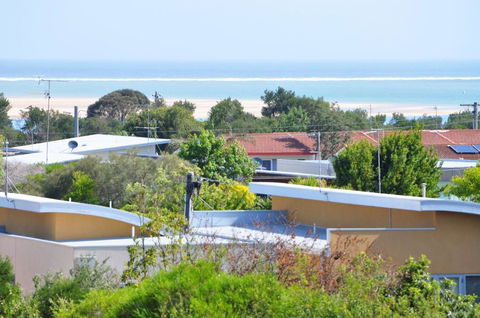 SUNSET WATERS - INLET SIDE - Grafton Accommodation 1