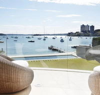 Superb 3 bedroom 2 bathroom first level waterfront - Grafton Accommodation