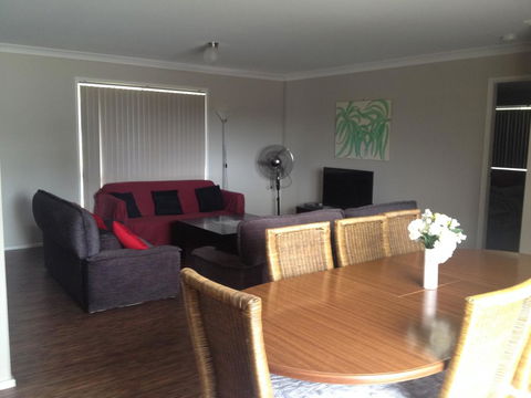 Surf Mist - Grafton Accommodation 2