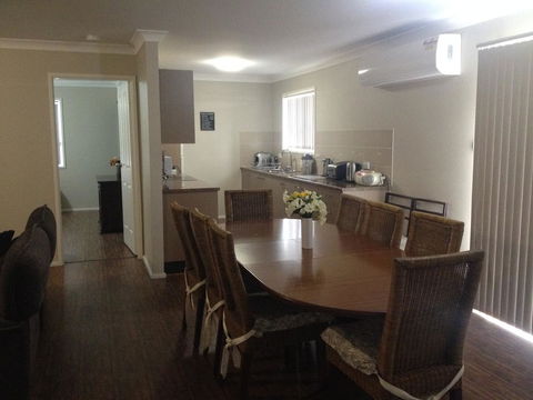 Surf Mist - Grafton Accommodation 1