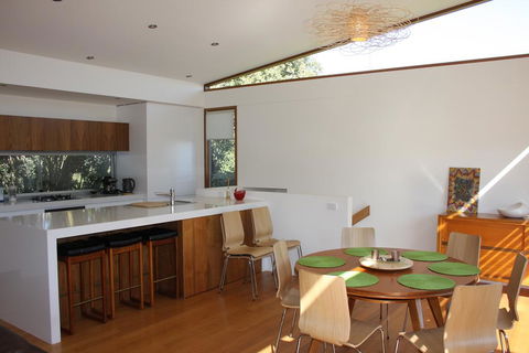 Swan-Sea - Grafton Accommodation 0