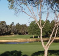 Sweet Home by the Golf Course - Grafton Accommodation