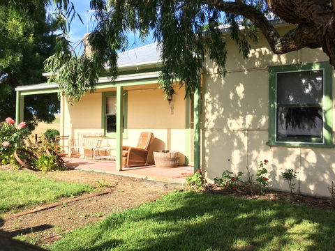 Tarndwarncoort - Farmer's Cottage - Grafton Accommodation 0