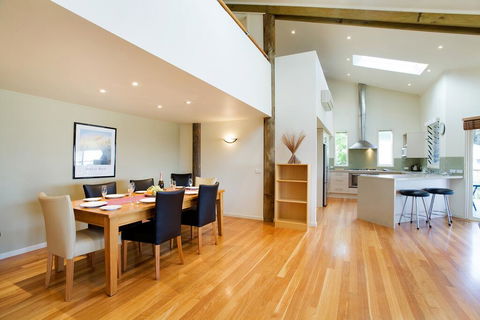 Tathra Beach House Holiday Apartments - Grafton Accommodation 1