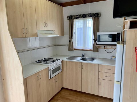 Tatura Cabin & Caravan Park - Grafton Accommodation 3