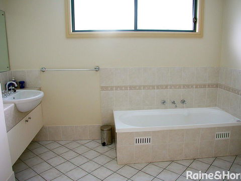 Terrigal Gem - 3/9 Auld Street, Terrigal - Grafton Accommodation 3