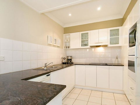 Terrigal Townhouse - 1/21 Campbell Crescent, Terrigal - Grafton Accommodation 1
