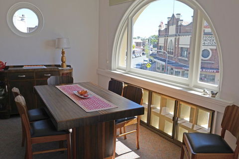 The Bank B&B West Wyalong - Grafton Accommodation 2