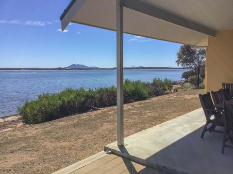 The Beach House - Grafton Accommodation 2
