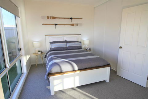 The Beach House - Point Turton - Grafton Accommodation 2