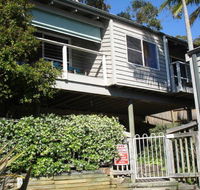 The Beach Hut Avoca Beach NSW - Grafton Accommodation
