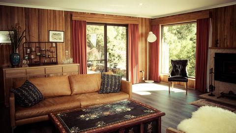 The Hobart Entrance - Grafton Accommodation 15