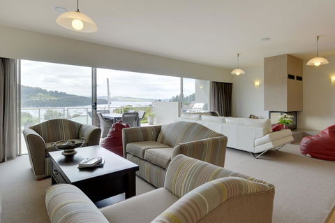 The Cove Kettering - Grafton Accommodation 18