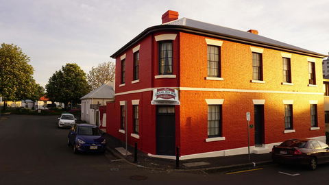 Grand Old Duke - Grafton Accommodation 7