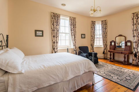 Grand Old Duke - Grafton Accommodation 26