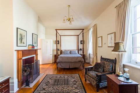 Grand Old Duke - Grafton Accommodation 28