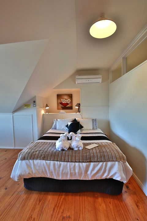 Stamps Of Stanley - Grafton Accommodation 9